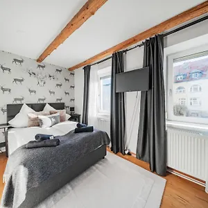 Innsbruck City Chalet Апарт-отель