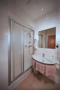 Hotel Gasthof Stefansbrücke Mutters